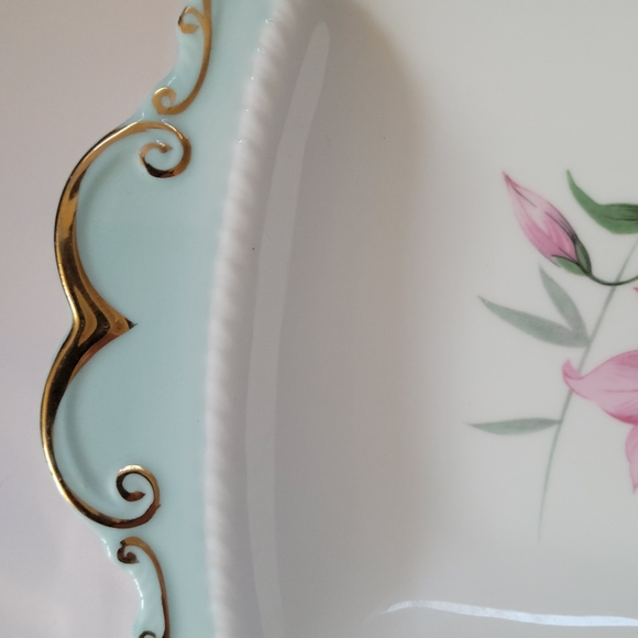 Vintage Royal Albert Bone China England "Elfin" Pattern Bonbon Dish - Picture 5 of 6